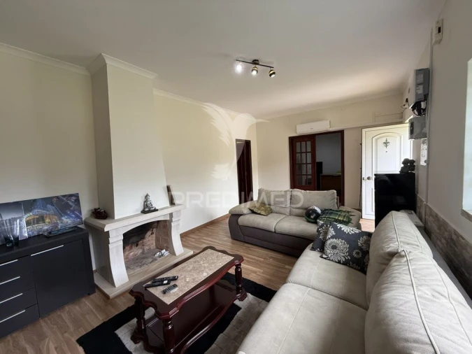 Moradia T3 para Venda em Abrã Foto 17