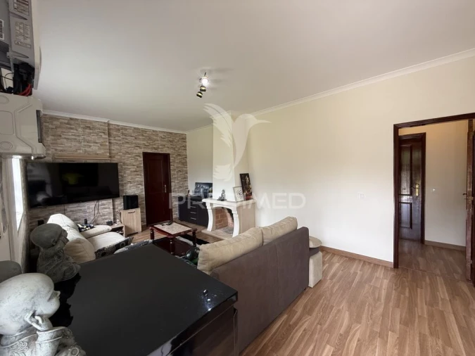 Moradia T3 para Venda em Abrã Foto 18