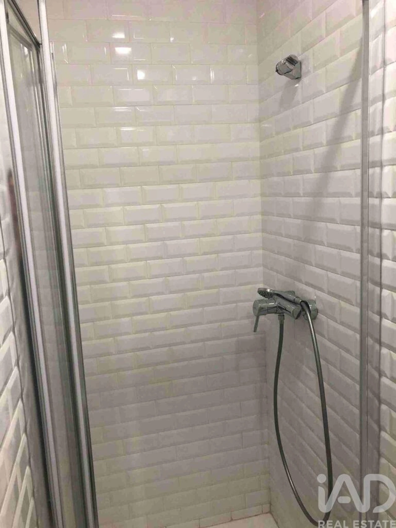 Prédio para Venda em Subportela, Deocriste e Portela Susã Foto 17