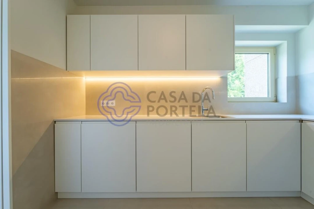 Apartamento T3 para Venda em Lordelo do Ouro e Massarelos Foto 41