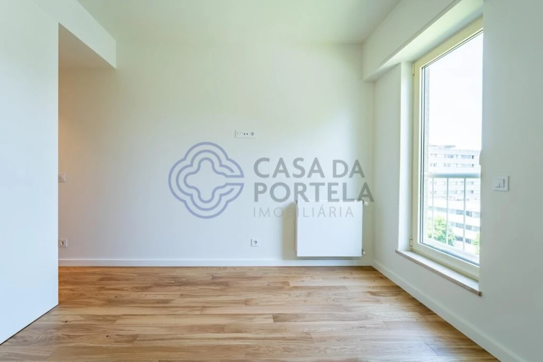 Apartamento T3 para Venda em Lordelo do Ouro e Massarelos Foto 26