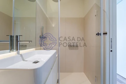Apartamento T3 para Venda em Lordelo do Ouro e Massarelos