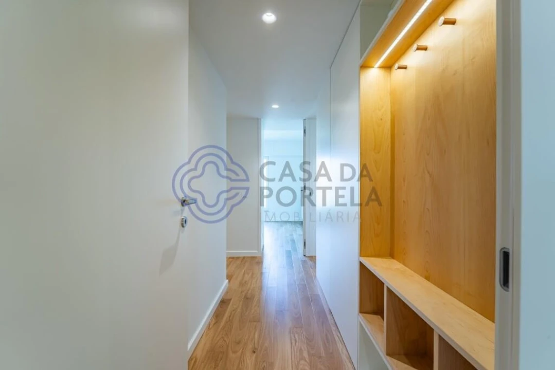 Apartamento T3 para Venda em Lordelo do Ouro e Massarelos Foto 37