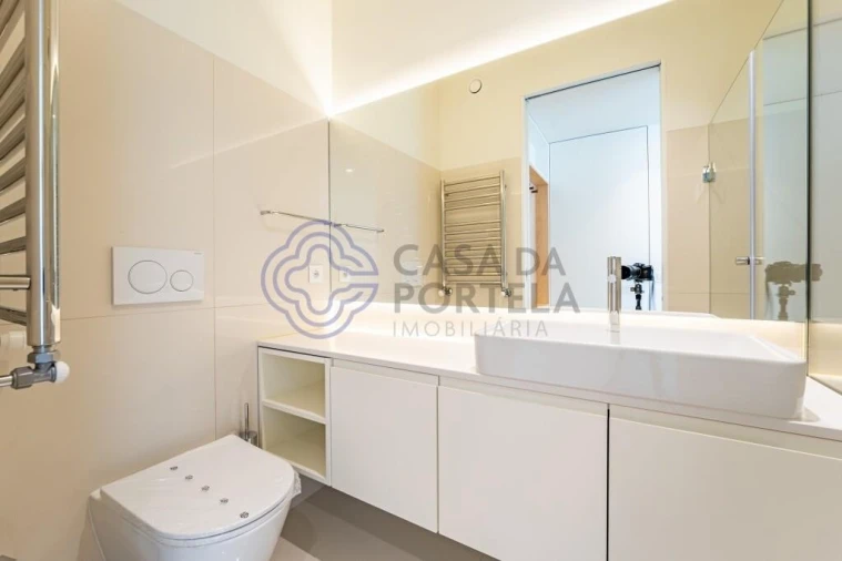 Apartamento T3 para Venda em Lordelo do Ouro e Massarelos Foto 18