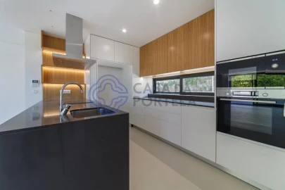 Moradia T3 para Venda em Arouca e Burgo
