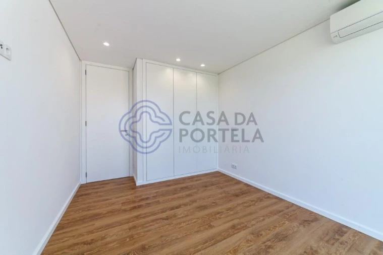 Moradia T3 para Venda em Arouca e Burgo Foto 10