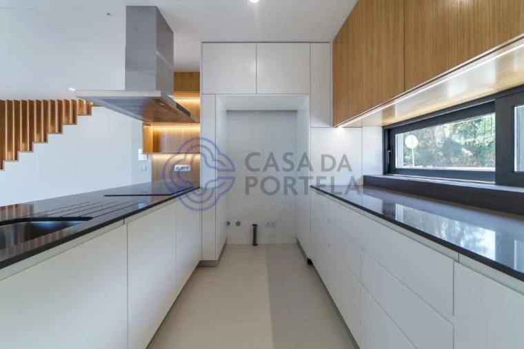 Moradia T3 para Venda em Arouca e Burgo Foto 3
