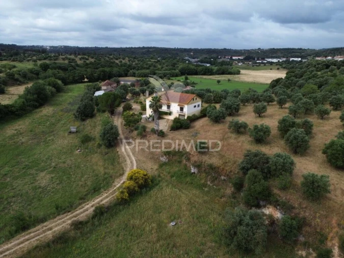 Quinta T6 para Venda em Alcanena e Vila Moreira Foto 8