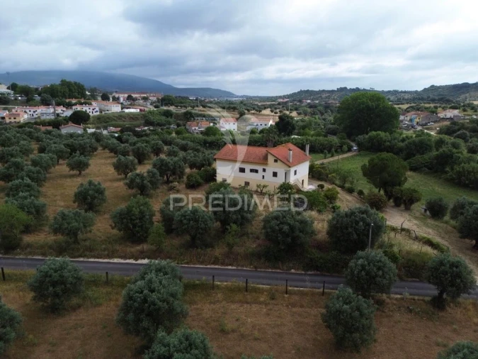 Quinta T6 para Venda em Alcanena e Vila Moreira Foto 9