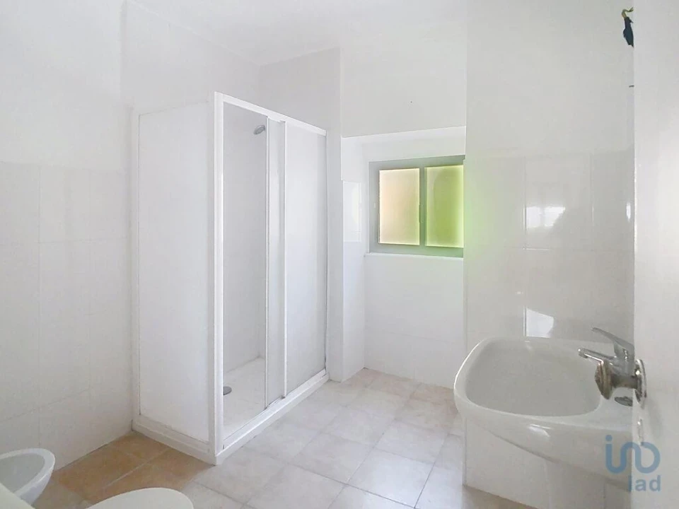 Apartamento T2 para Venda em Borba (Matriz) Foto 12