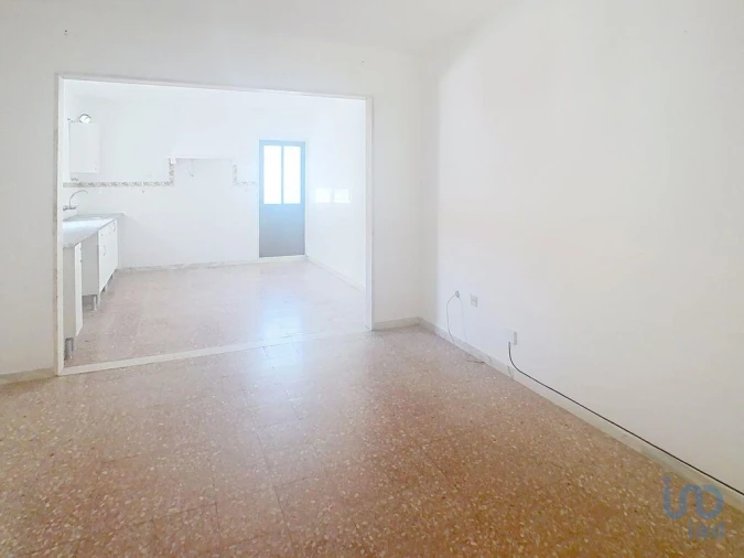 Apartamento T2 para Venda em Borba (Matriz) Foto 3