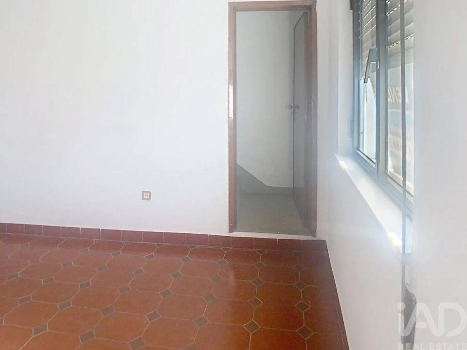 Apartamento T2 para Venda em Borba (Matriz) Foto 18