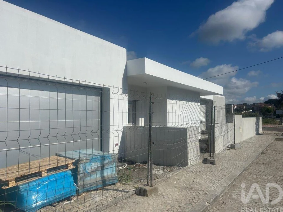 Moradia T4 para Venda em Nadadouro Foto 16