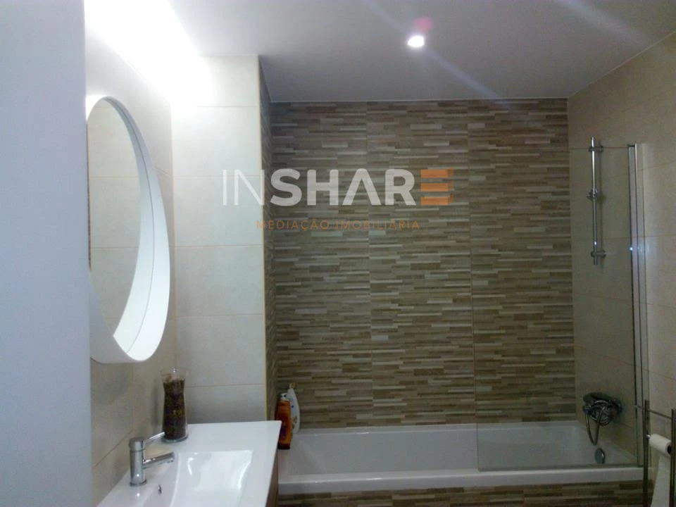 Moradia T3 para Venda em Vila de Prado Foto 7