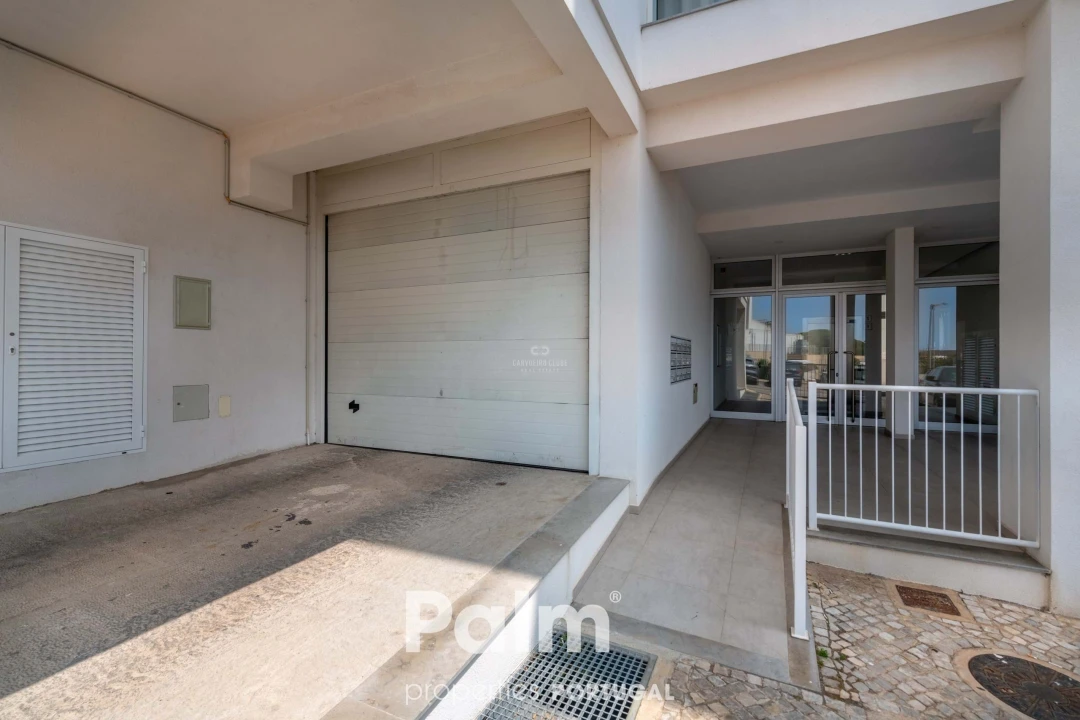 Apartamento T4 para Venda em Ferragudo Foto 17