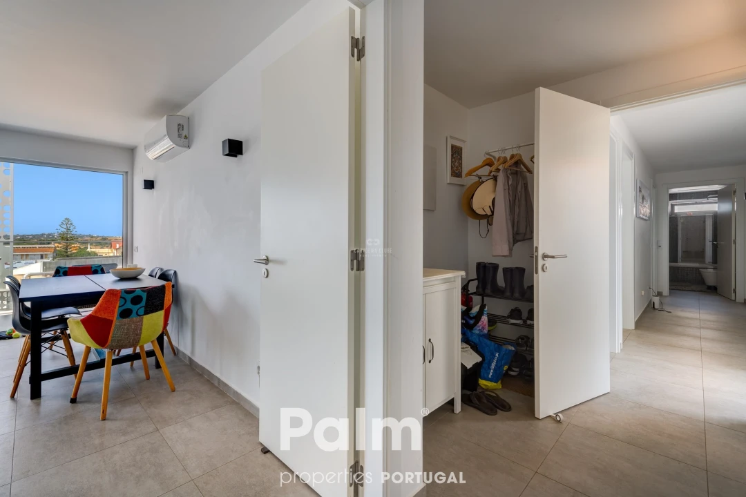 Apartamento T4 para Venda em Ferragudo Foto 6