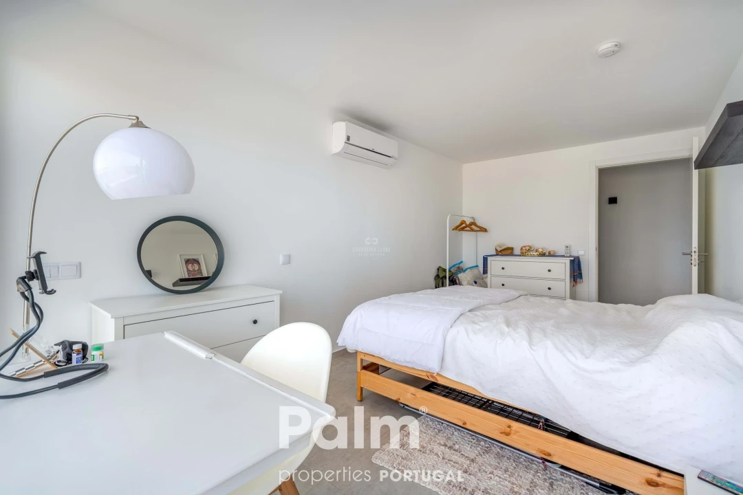 Apartamento T4 para Venda em Ferragudo Foto 11