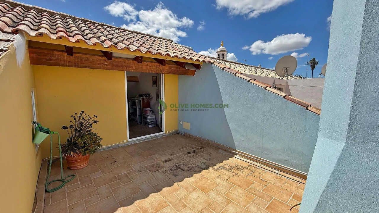Moradia T3 para Venda em Boliqueime Foto 57
