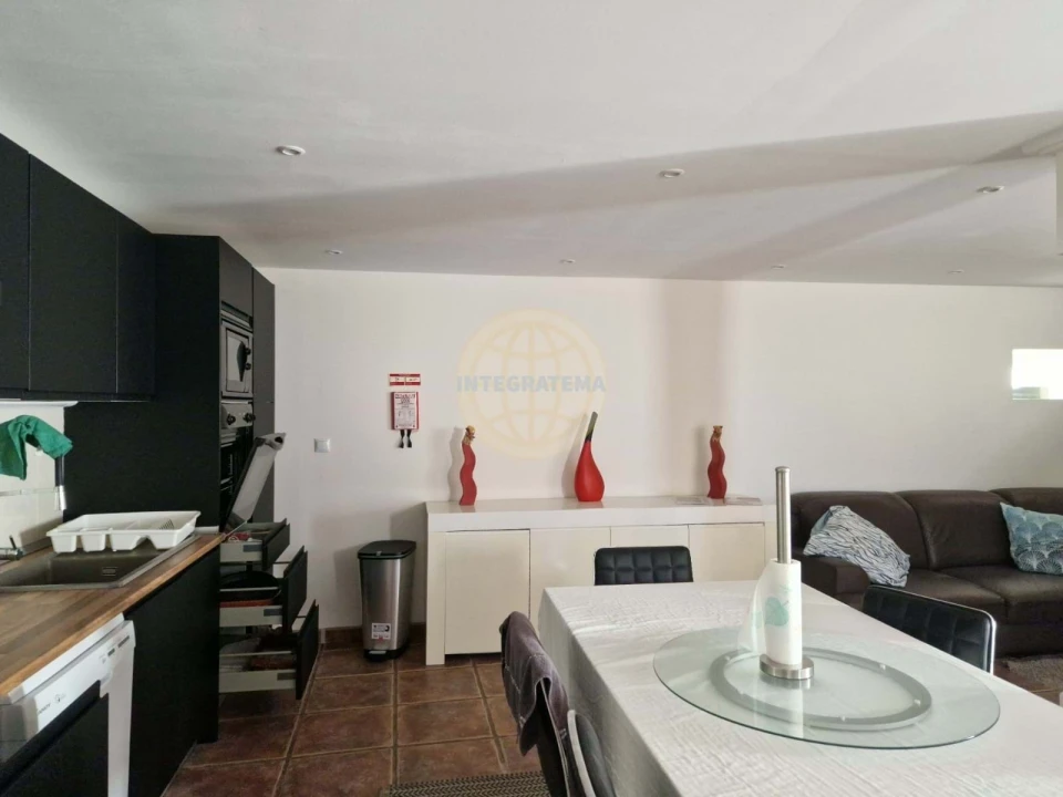 Moradia T3 para Venda em Alfeizerão Foto 9