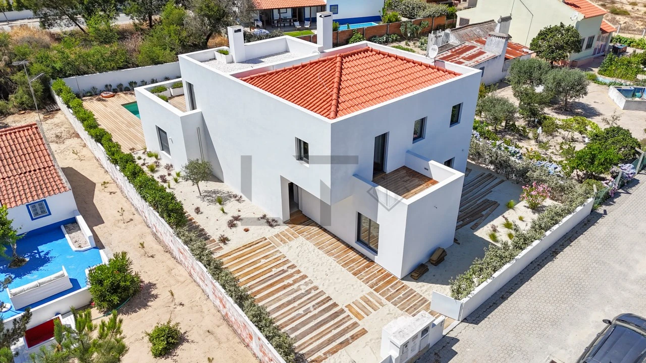 Moradia T4 para Arrendamento em Comporta Foto 18