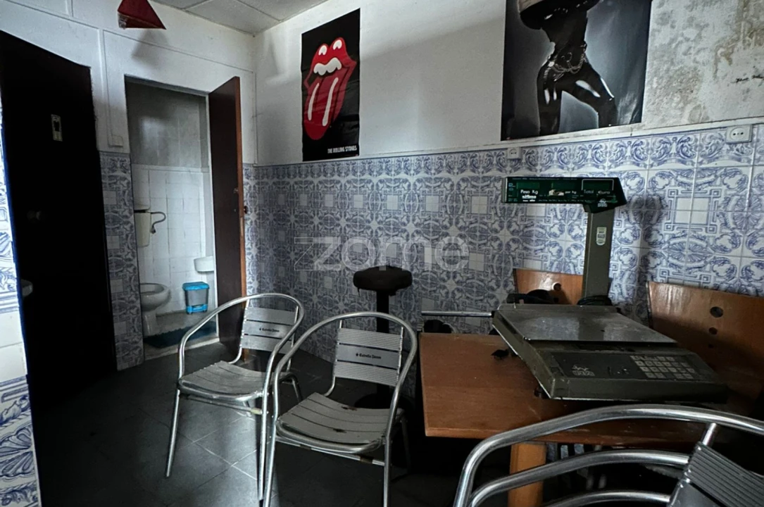 Moradia T4 para Venda em Pampilhosa Foto 8