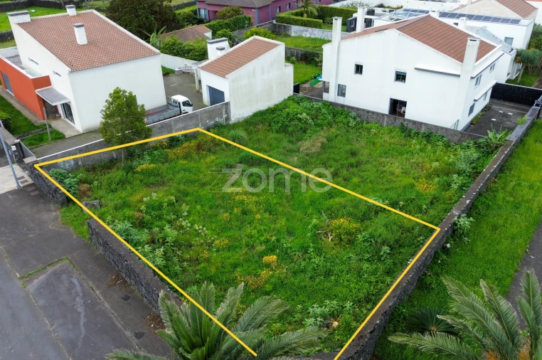 Terreno para Venda em Pico da Pedra Foto 10