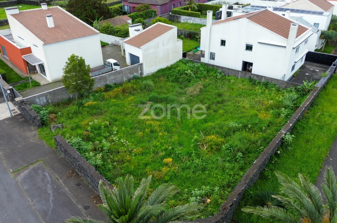 Terreno para Venda em Pico da Pedra Foto 11