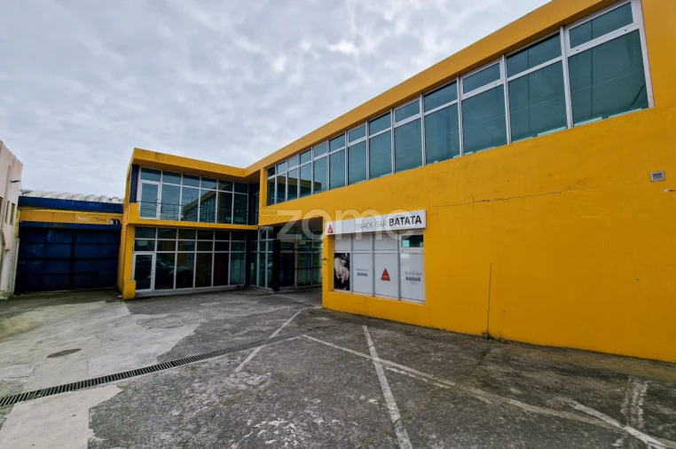 Terreno Comércio / Armazém para Venda em Relva Foto 2