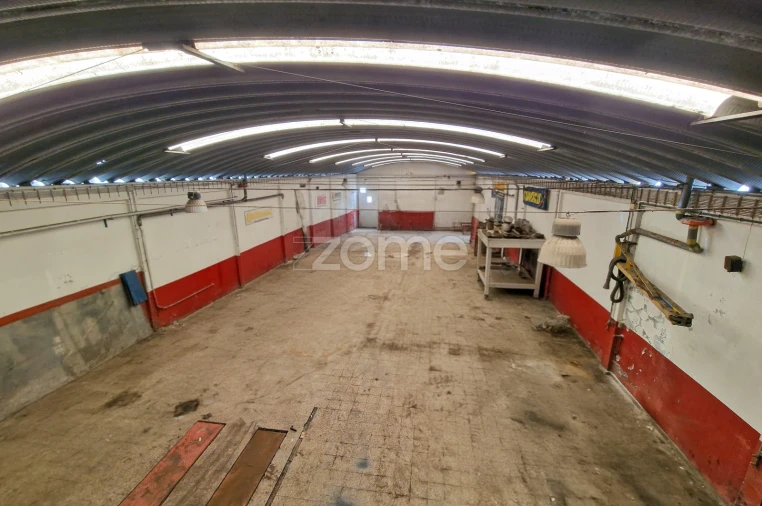 Terreno Comércio / Armazém para Venda em Relva Foto 8