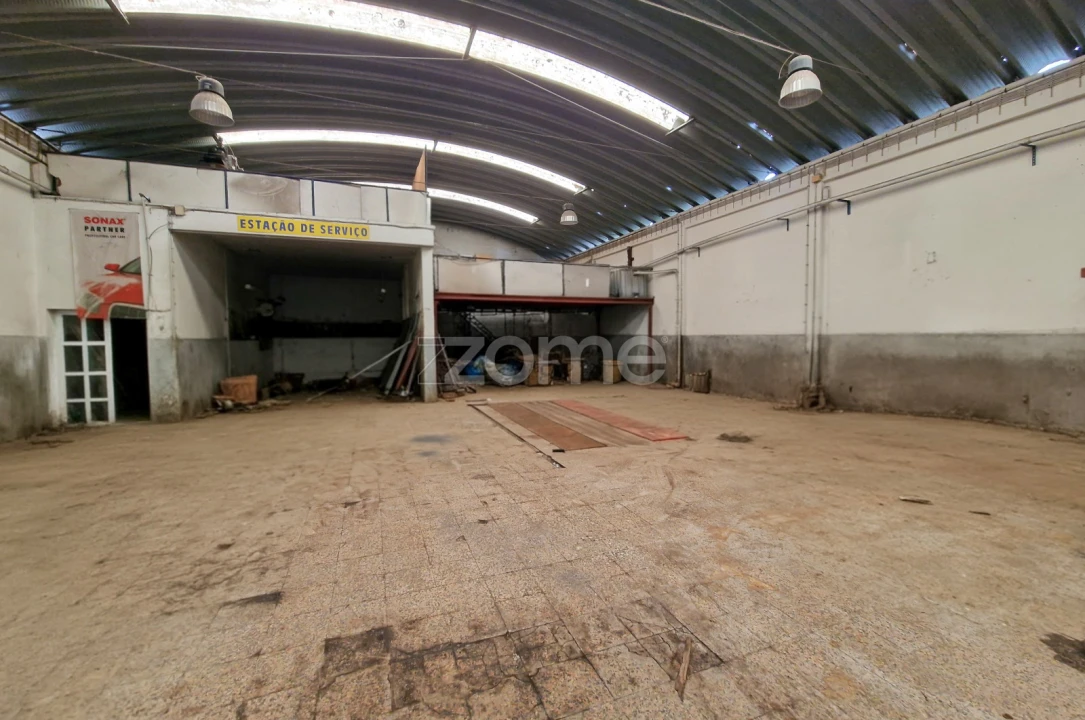 Terreno Comércio / Armazém para Venda em Relva Foto 6