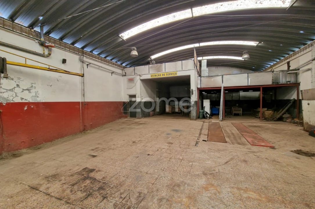 Terreno Comércio / Armazém para Venda em Relva Foto 5