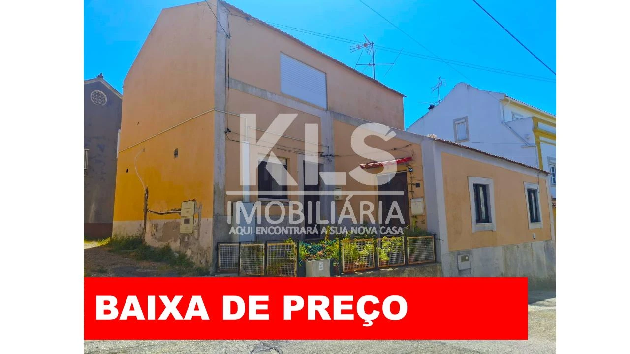 Moradia T4 para Venda em Vila Verde Foto 1