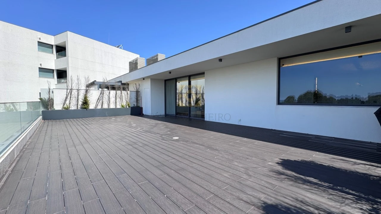 Apartamento T4 para Venda em Aldoar, Foz do Douro e Nevogilde Foto 8