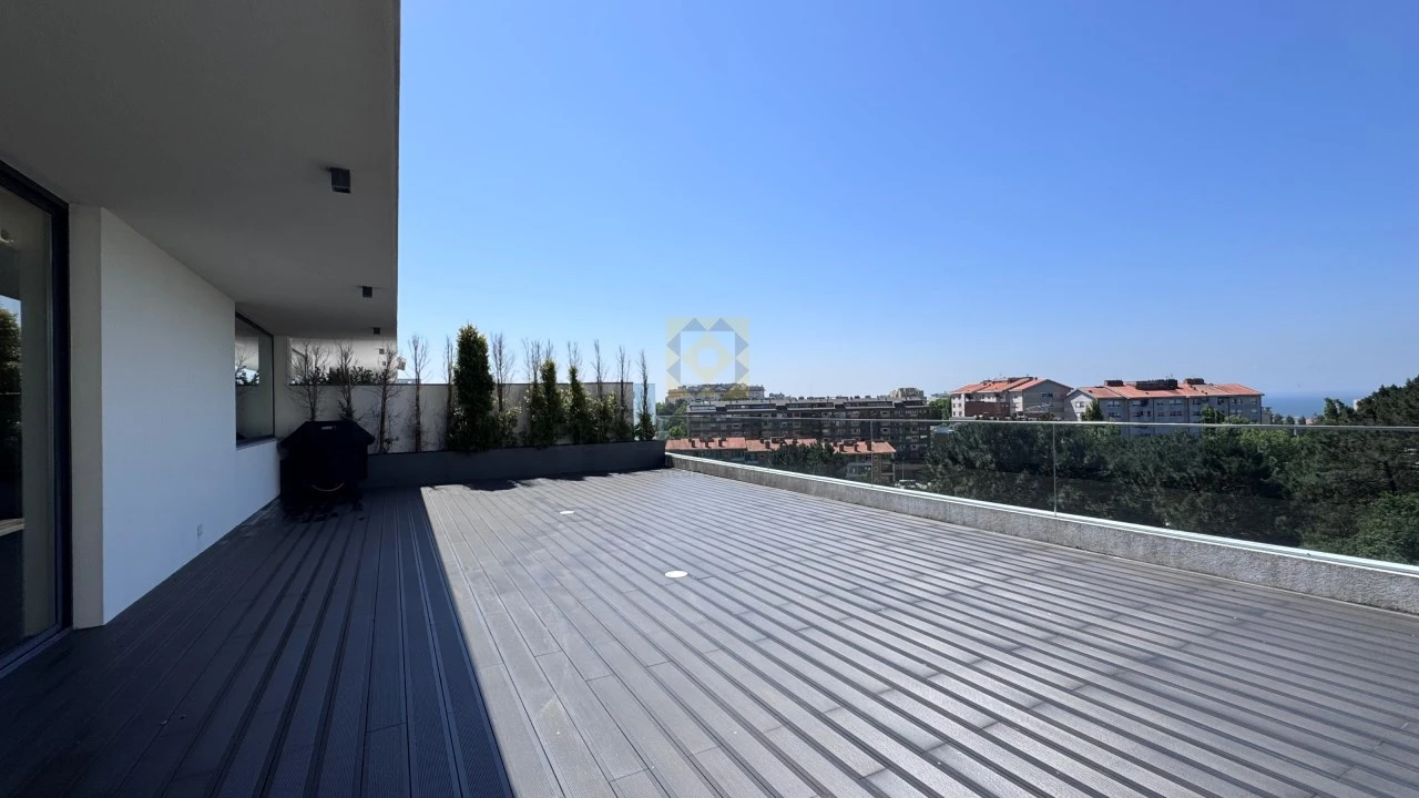 Apartamento T4 para Venda em Aldoar, Foz do Douro e Nevogilde Foto 9
