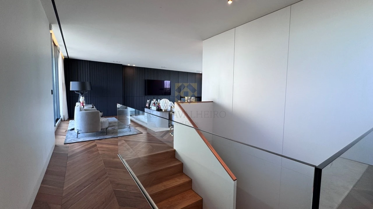 Apartamento T4 para Venda em Aldoar, Foz do Douro e Nevogilde Foto 11