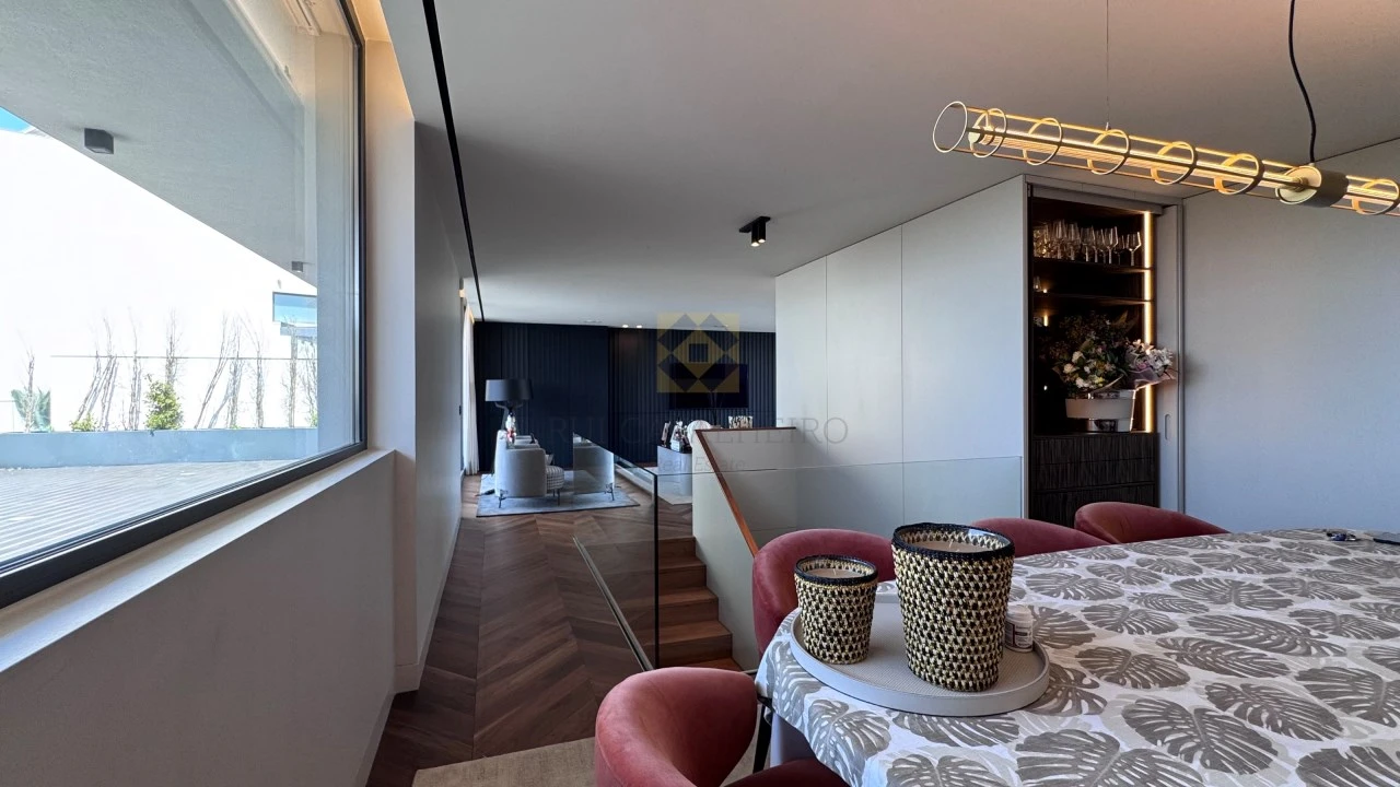 Apartamento T4 para Venda em Aldoar, Foz do Douro e Nevogilde Foto 12