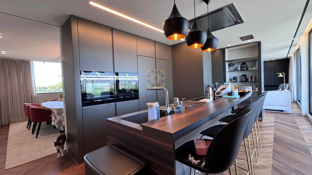 Apartamento T4 para Venda em Aldoar, Foz do Douro e Nevogilde Foto 14