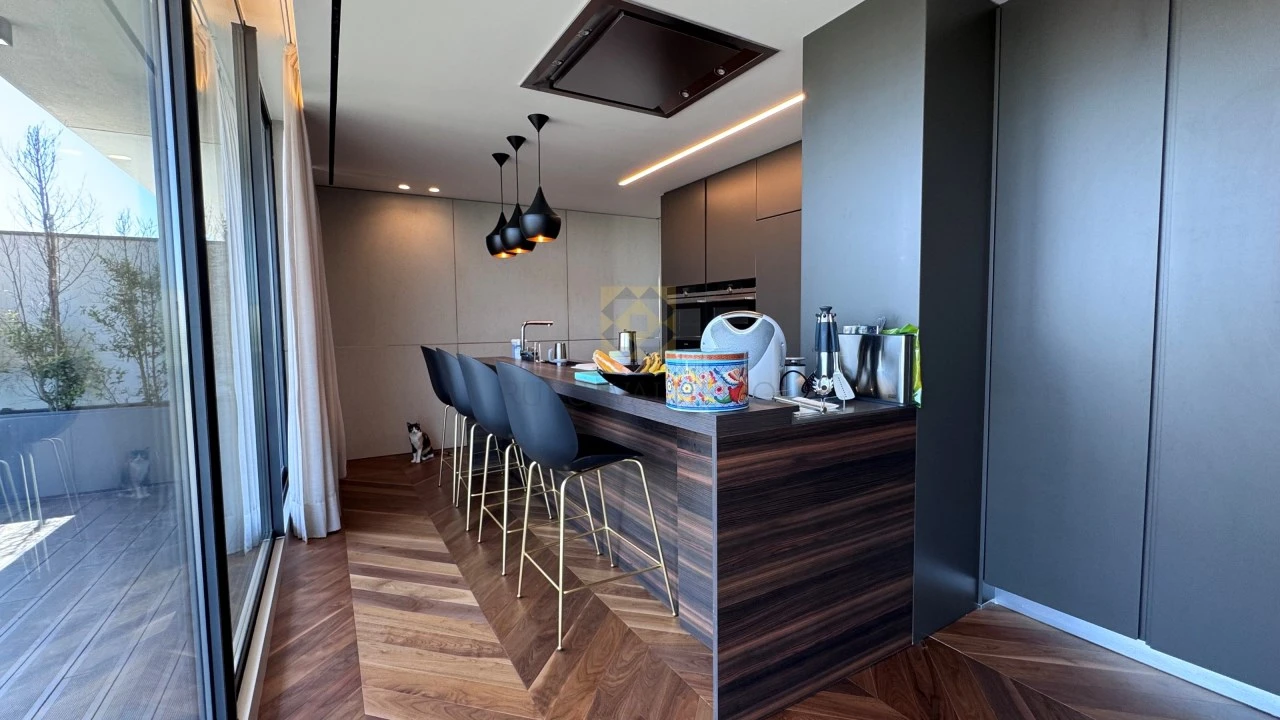 Apartamento T4 para Venda em Aldoar, Foz do Douro e Nevogilde Foto 16