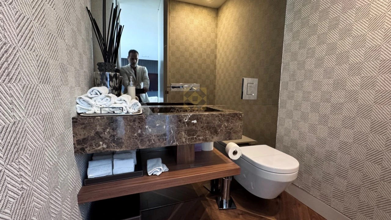 Apartamento T4 para Venda em Aldoar, Foz do Douro e Nevogilde Foto 17