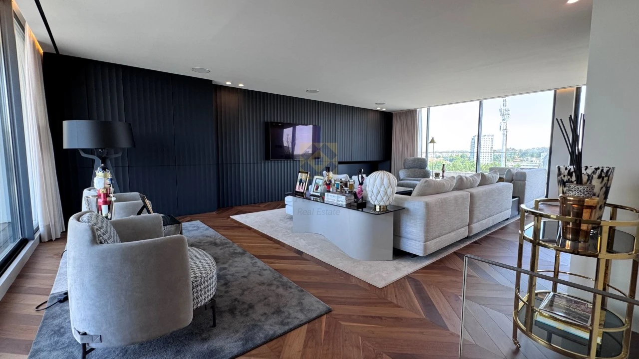 Apartamento T4 para Venda em Aldoar, Foz do Douro e Nevogilde Foto 24