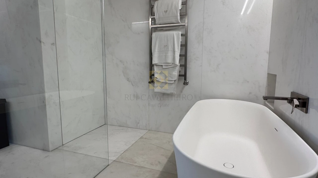 Apartamento T4 para Venda em Aldoar, Foz do Douro e Nevogilde Foto 44