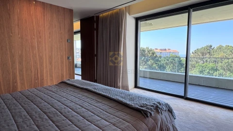 Apartamento T4 para Venda em Aldoar, Foz do Douro e Nevogilde