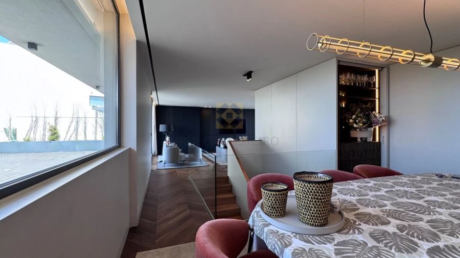Apartamento T4 para Venda em Aldoar, Foz do Douro e Nevogilde Foto 12