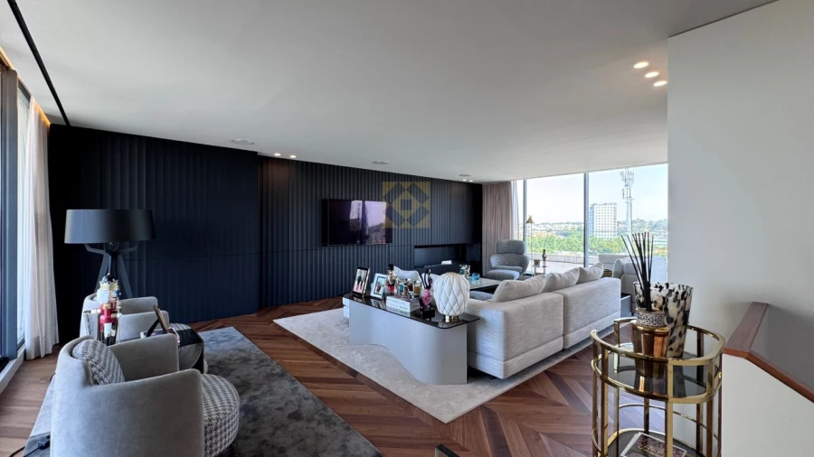 Apartamento T4 para Venda em Aldoar, Foz do Douro e Nevogilde Foto 19