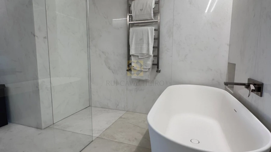 Apartamento T4 para Venda em Aldoar, Foz do Douro e Nevogilde Foto 44
