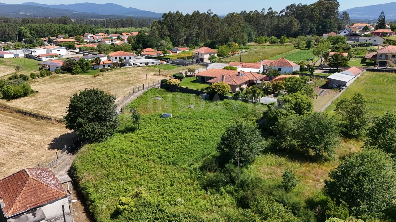 Terreno para Venda em Campos e Vila Meã Foto 5