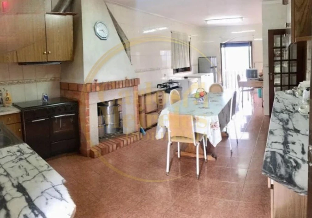 Quinta T3 para Venda em Padronelo Foto 10