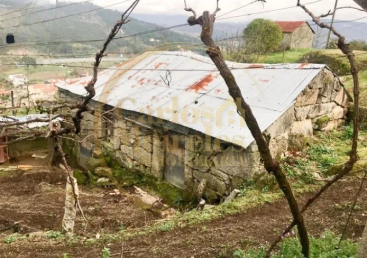 Quinta T3 para Venda em Padronelo Foto 12