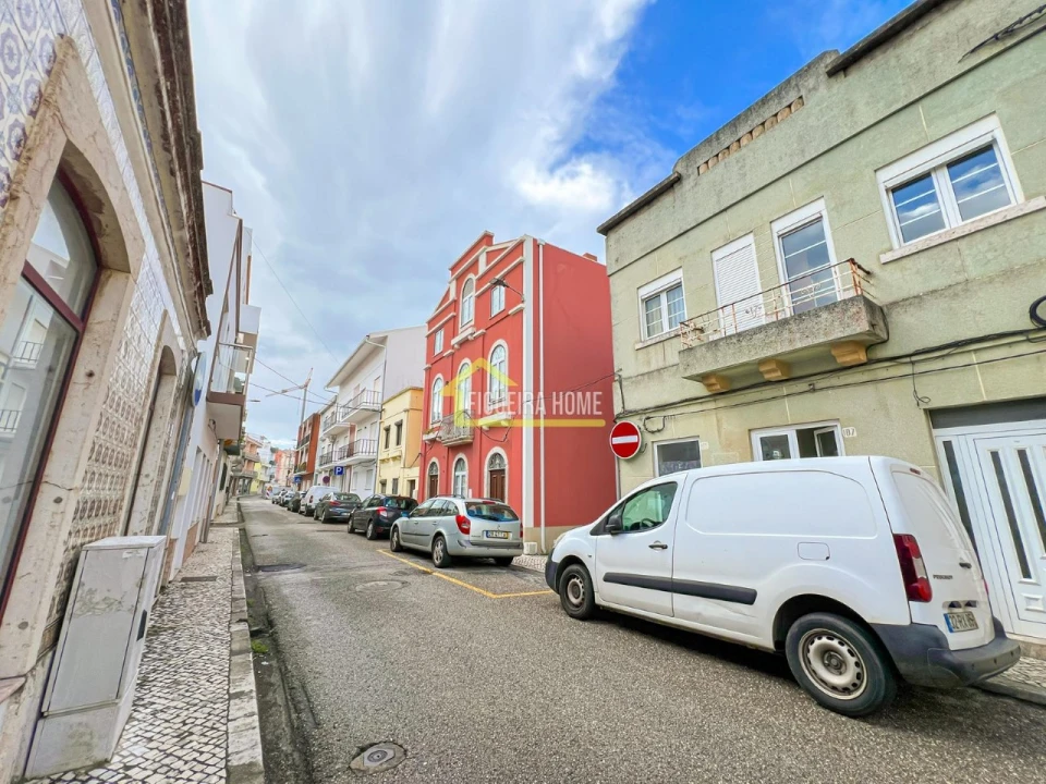 Prédio para Venda em Buarcos Foto 15