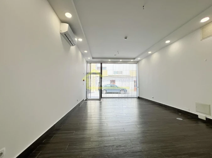 Prédio para Venda em Buarcos Foto 22